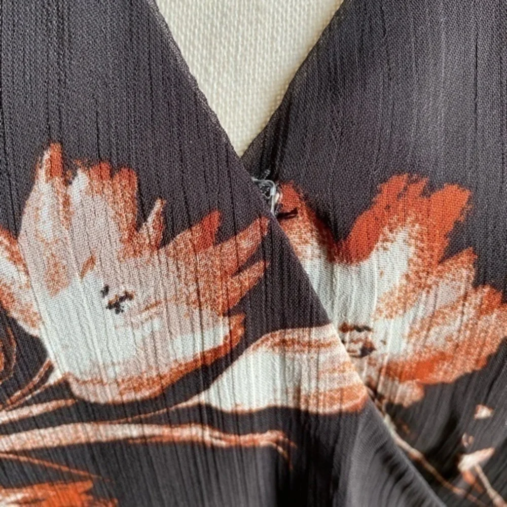 Ash & Violet Black Floral Blouse Bodysuit Size M